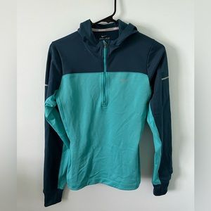 Nike Women’s Running Hooded Dri-Fit Quarter Zip, size S
